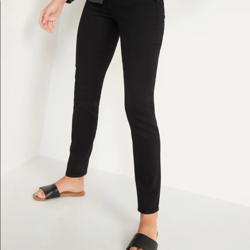 Old Navy High-rise Straight Jeans, Size 6